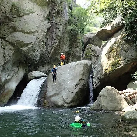 Authentic With Charm In The Heart Of The Auvergne Volcanoes