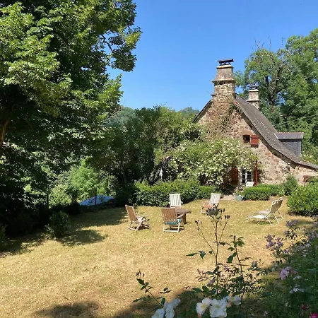 Σπίτι διακοπών Authentic With Charm In The Heart Of The Auvergne Volcanoes *