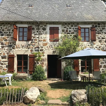 Authentic With Charm In The Heart Of The Auvergne Volcanoes